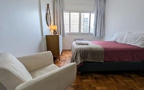 Espaçoso flat in Copacabana